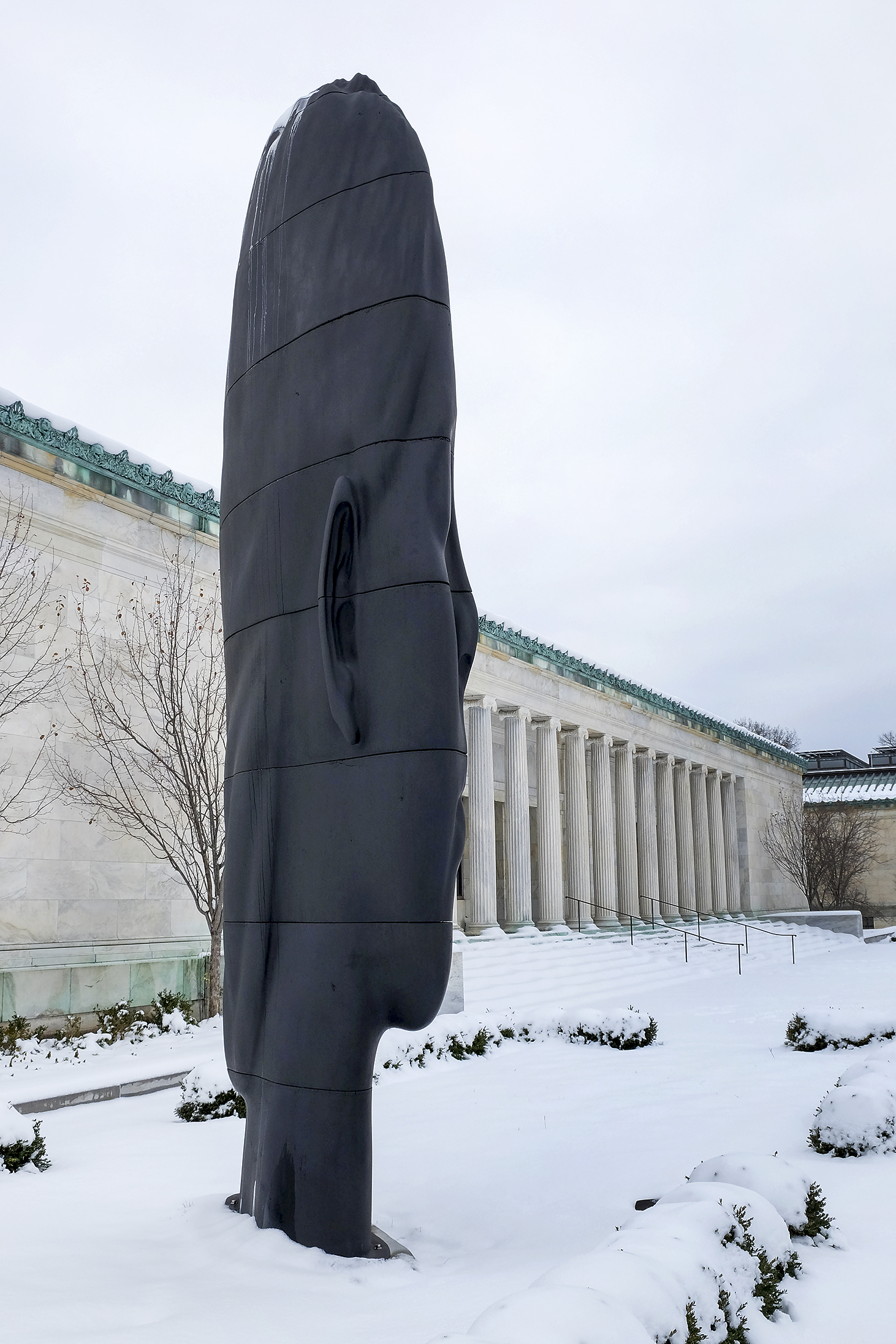 Art museum buys outdoor sculpture The Blade