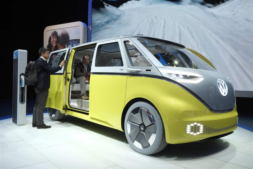 VW-I-D-Buzz-concept-1-10