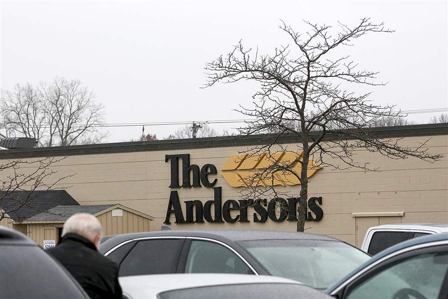 The Andersons to close all retail stores, affecting 1,050 employees