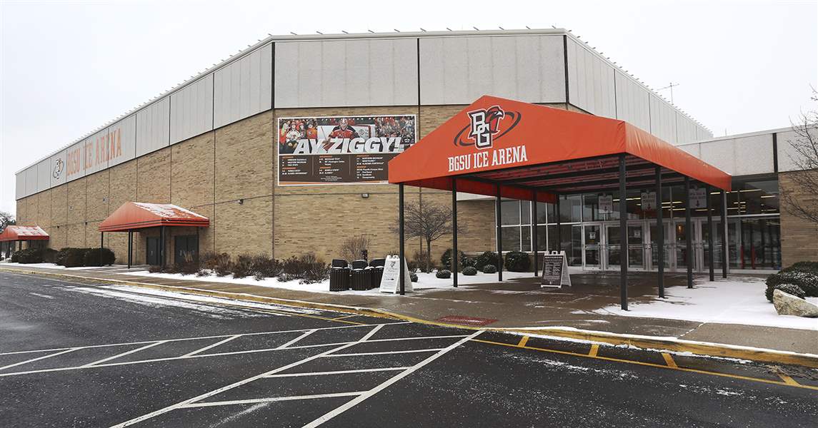 50yearold BG ice arena labor of love The Blade