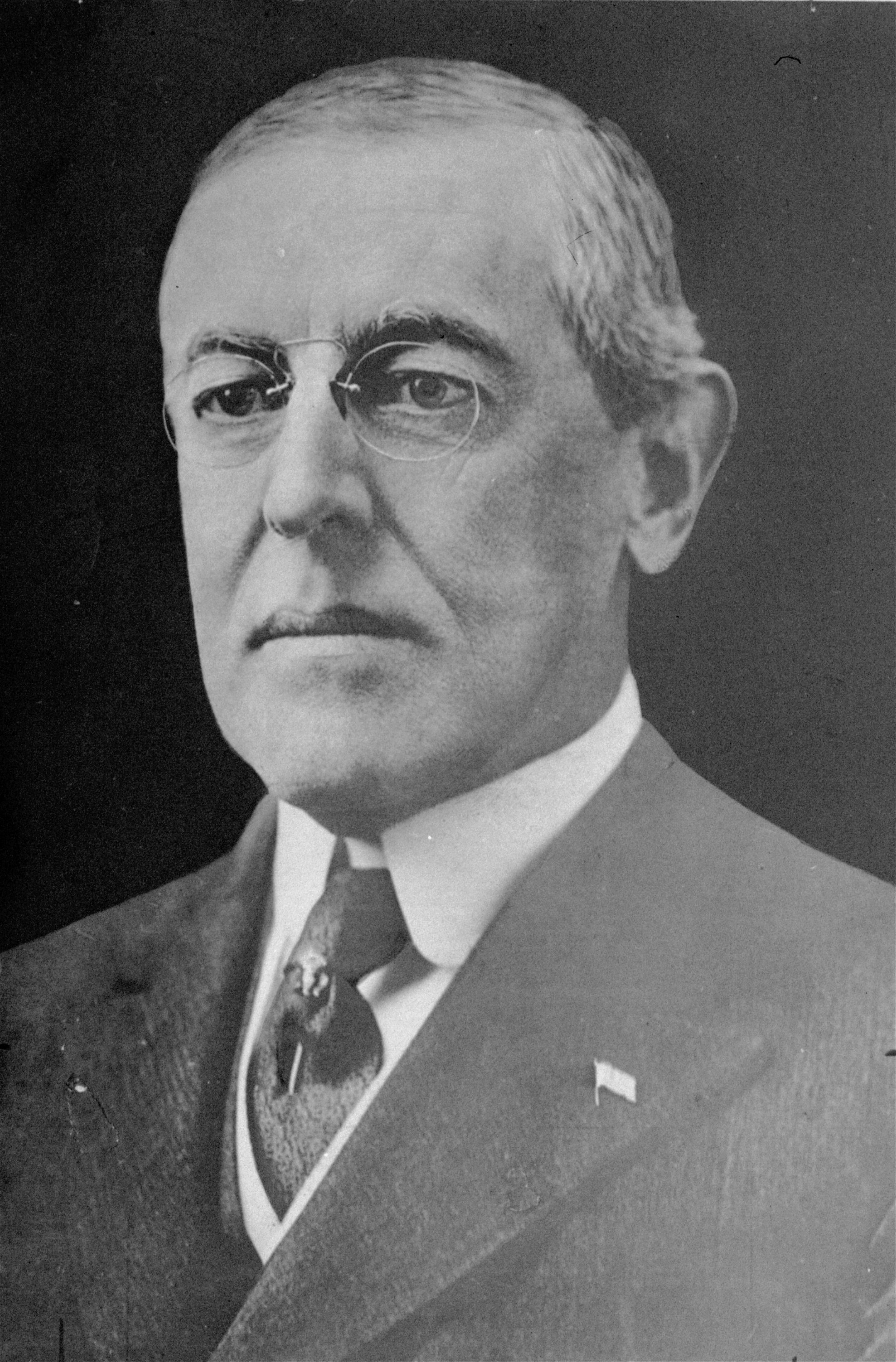 1917 Woodrow Wilson's call to war pulled America onto a global stage