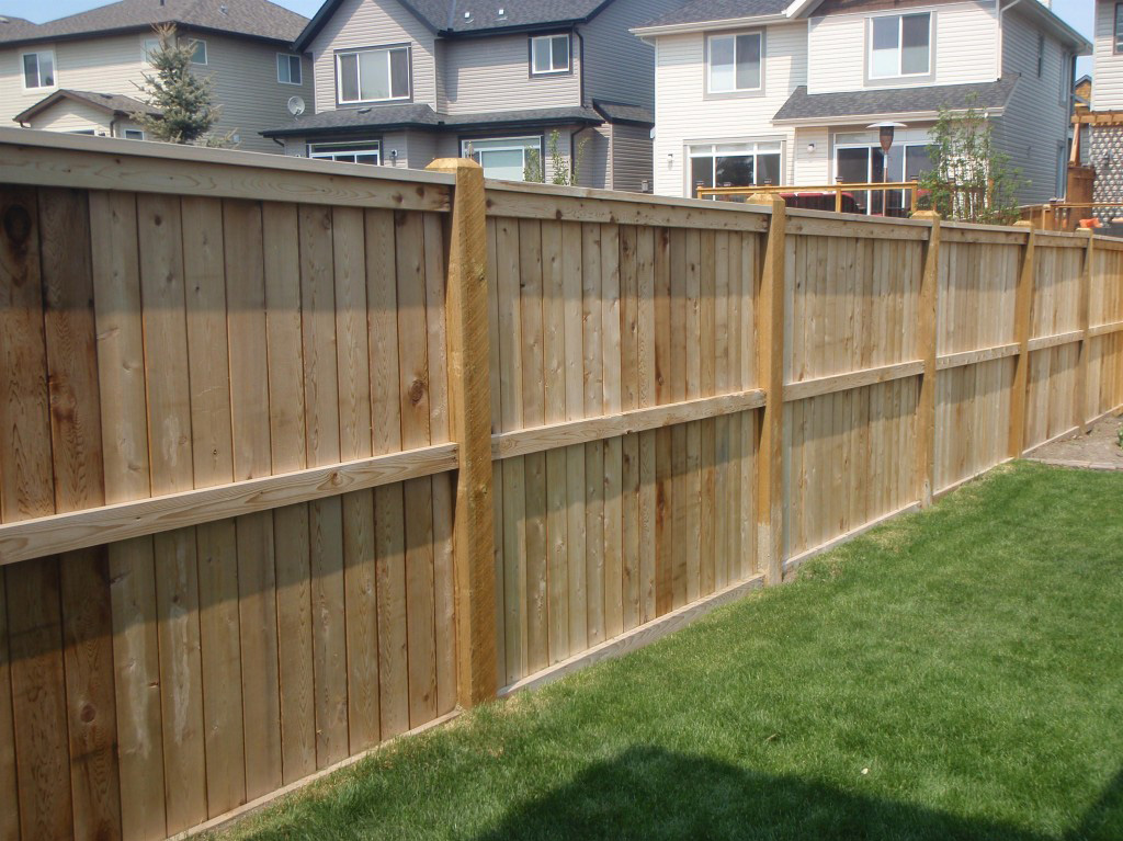 Council mulls prohibiting solid fences, other features The Blade