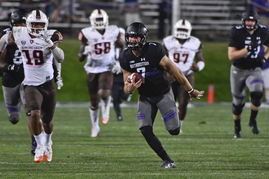 Bowling-Green-Northwestern-Football-11