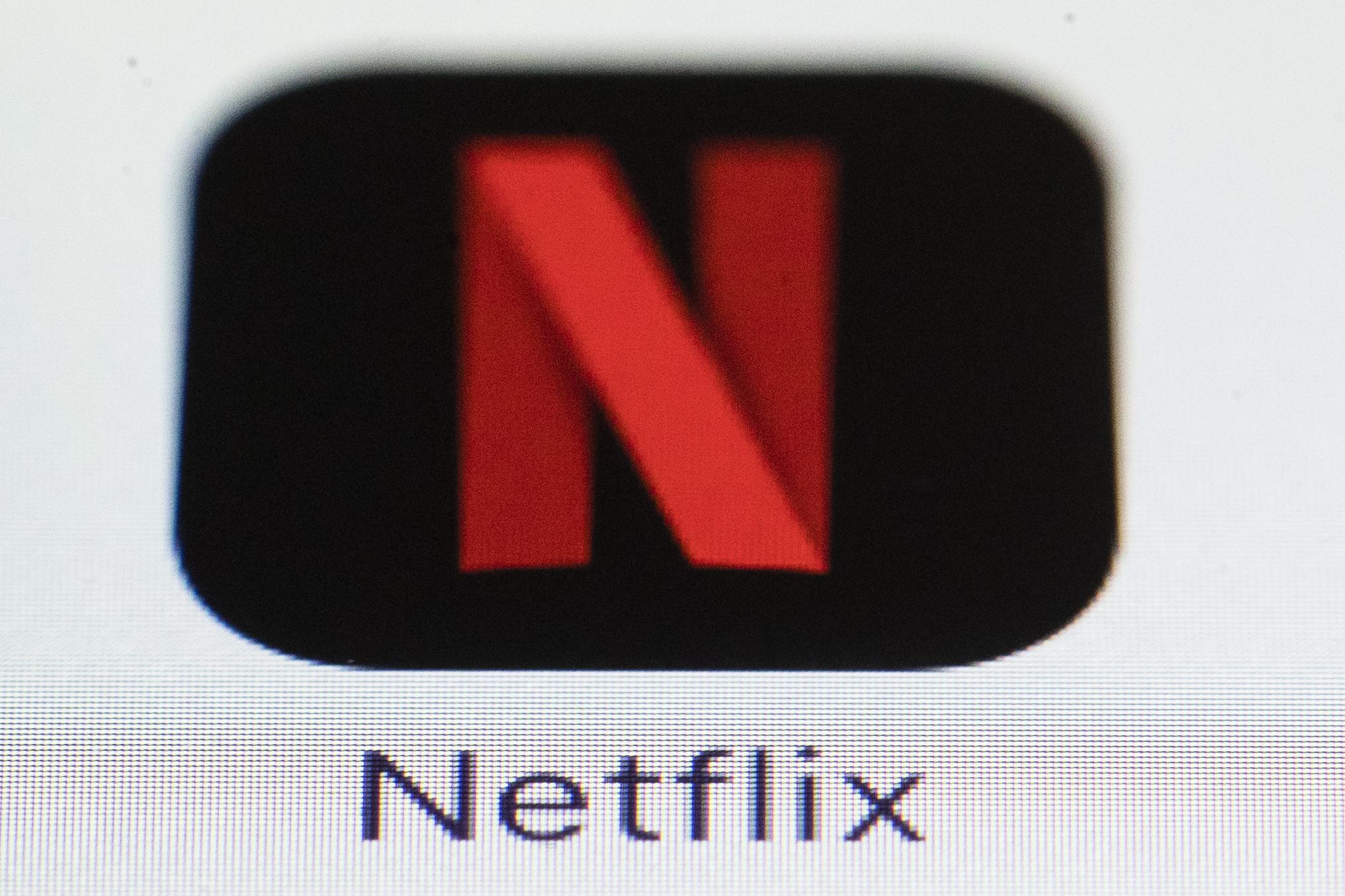 Netflix raising US prices by 10 percent for most popular plan - The Blade2033 x 1355