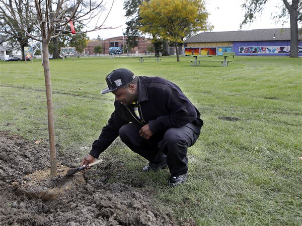 Violence shakes neighborhood near Woodrow Wilson Park