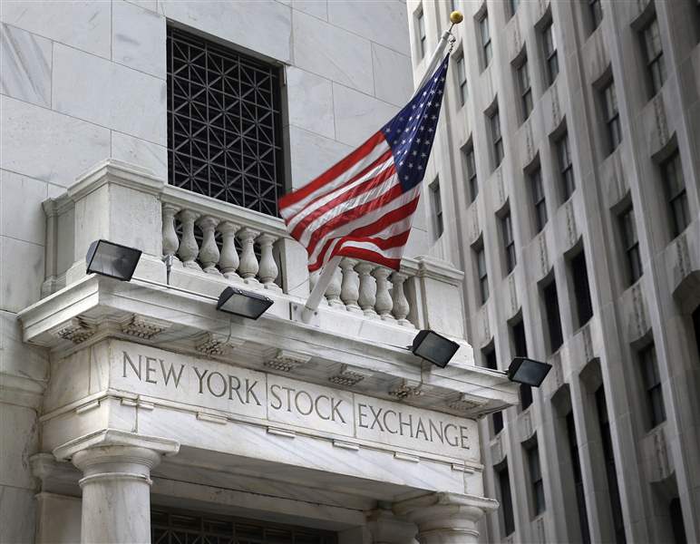 Financial-Markets-Wall-Street-1420