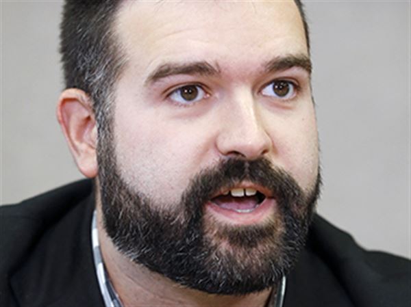 Councilman Komives lifted parts of Owens commencement speech