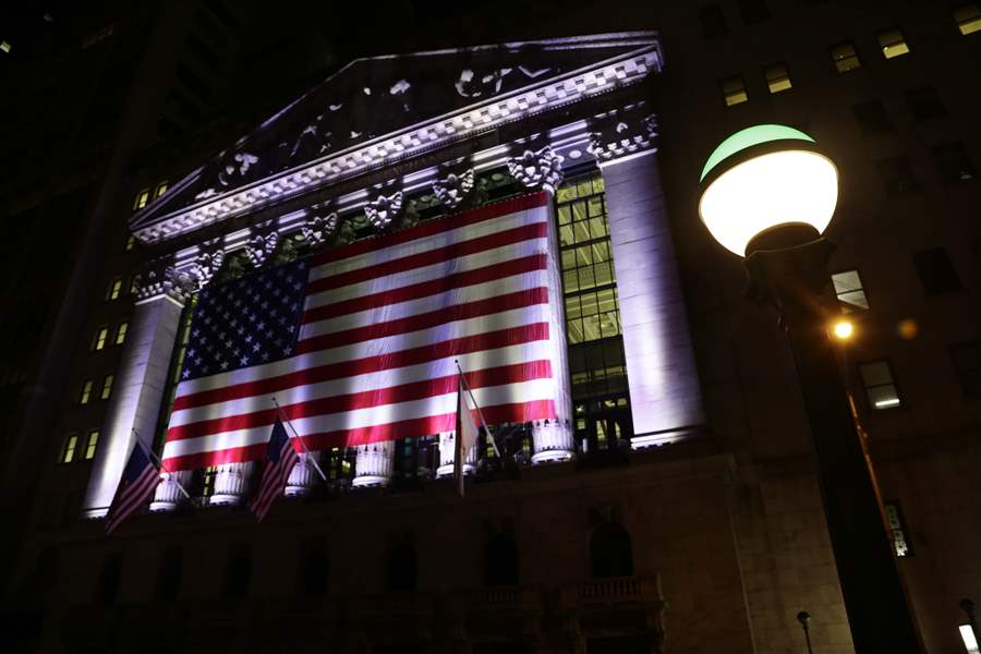 Financial-Markets-Wall-Street-1435