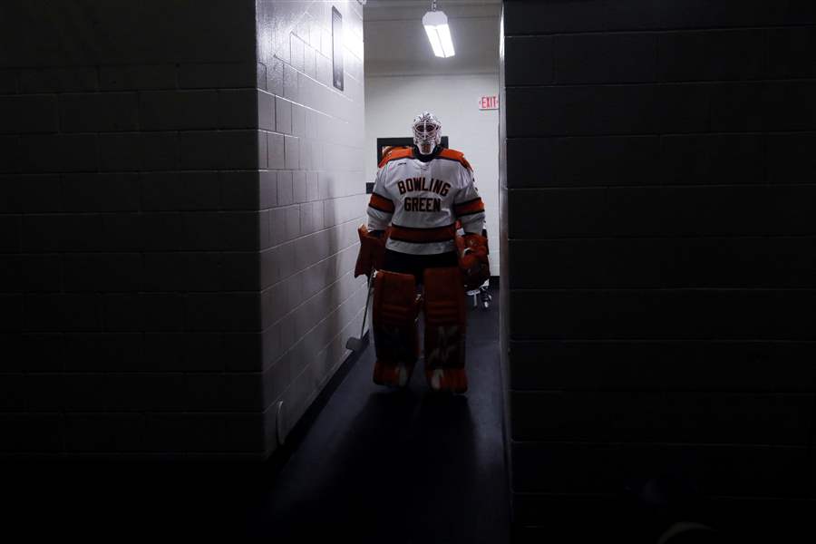 PHOTO GALLERY Bowling Green hockey tops Alaska Anchorage, 62 The Blade