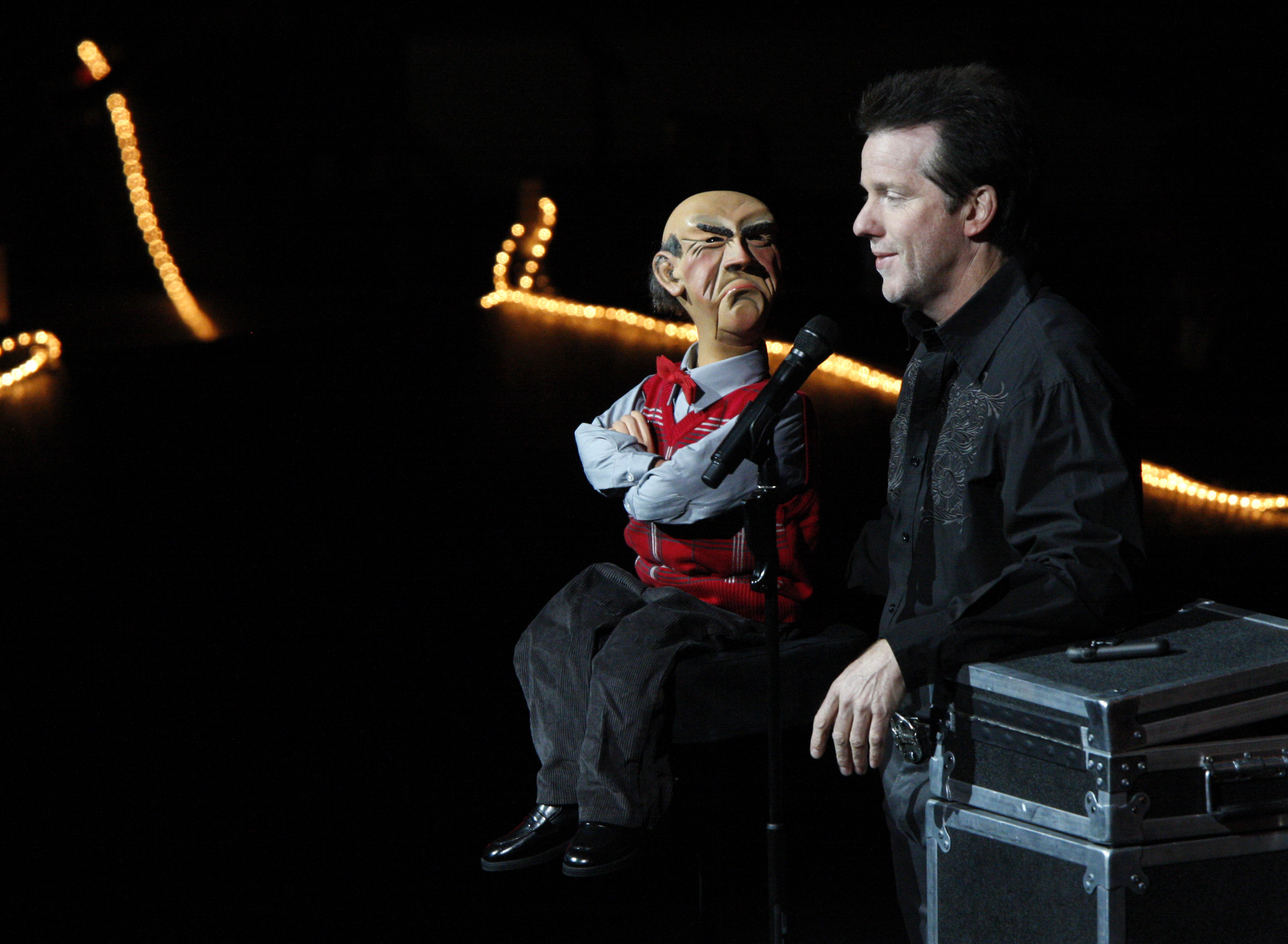 Ventriloquist Jeff Dunham brings tour to Toledo The Blade