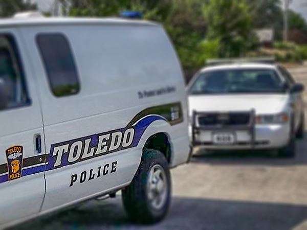 Two reported shot in southwest Toledo