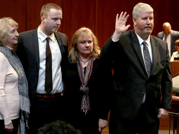 Delaney sworn in as new city council member
