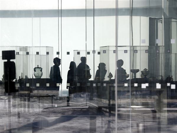 Toledo Museum of Art Glass Pavilion to host Jeans and Jewels Trunk Sale