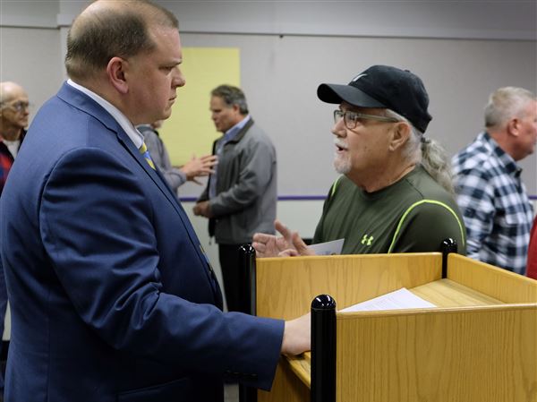 Mayor Kapszukiewicz answers questions from citizens at first 'Wednesdays with Wade'