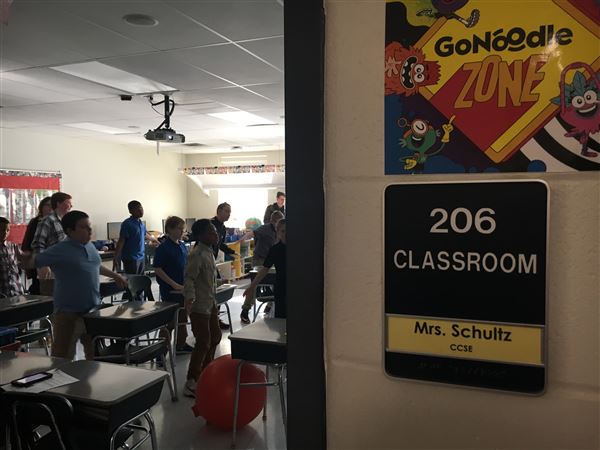 Elementary students get moving in the classroom with Mercy Health donation