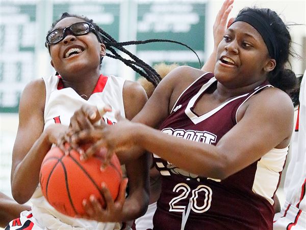 PHOTO GALLERY: Rogers, Start to play for girls City League title