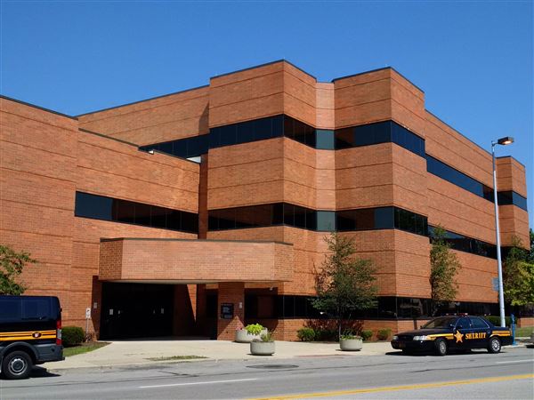 Two youths appear in court for threats, assault