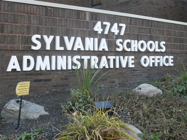 Sylvania Schools ends nursing contract
