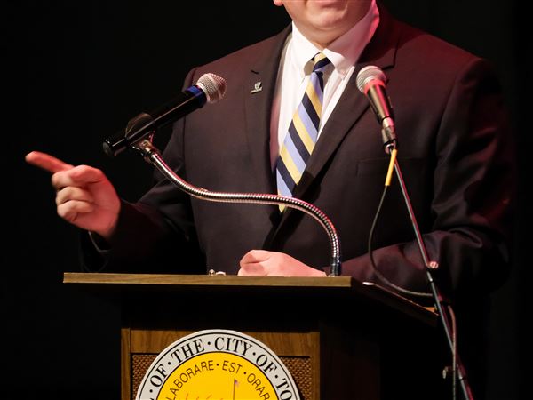 Toledo must sell water plan