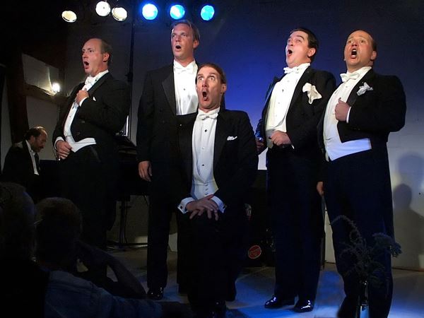 Symphony concert exploring lust sinned with lack of subtlety, cohesion