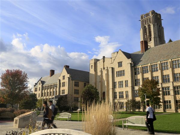 Professor to discuss the black experience in Toledo
