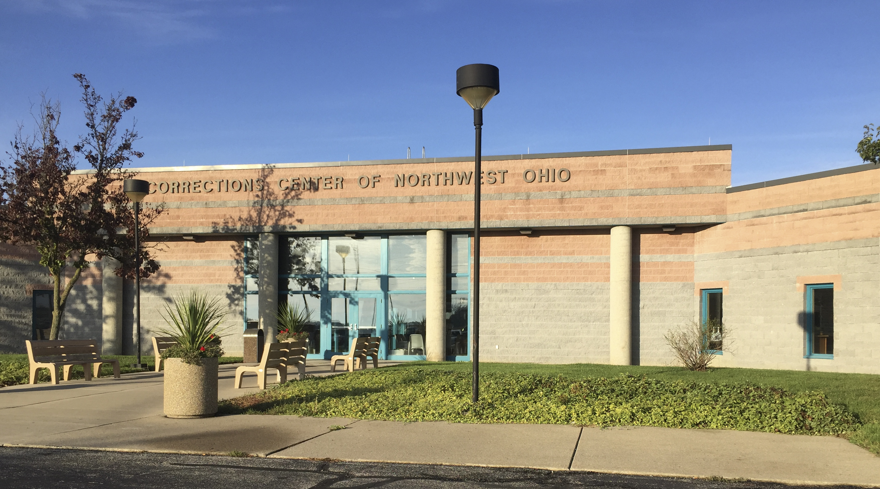 CCNO worker honored for saving choking inmate The Blade