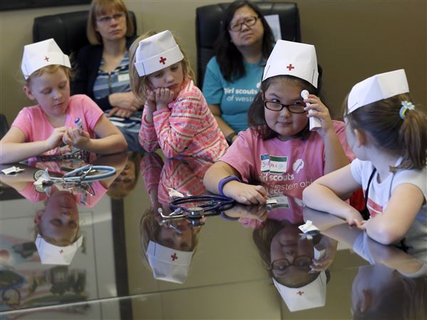 Girl Scouts learn how to be their 'best self'