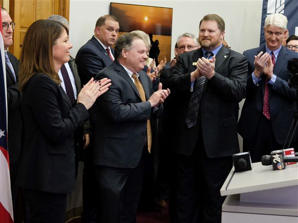 Suburbs will move forward with regional water deal without Toledo as they wait for vote