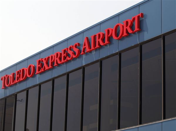 Airport needs visionaries