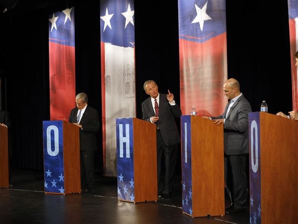 Four Dem candidates for governor debate gun laws, drug policy