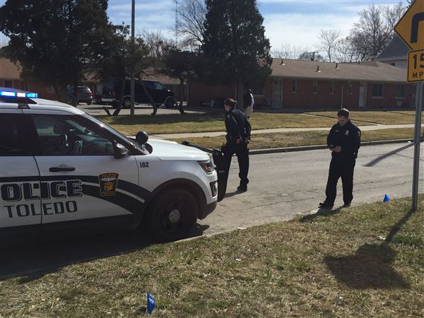 Police: Man shot, wounded after argument