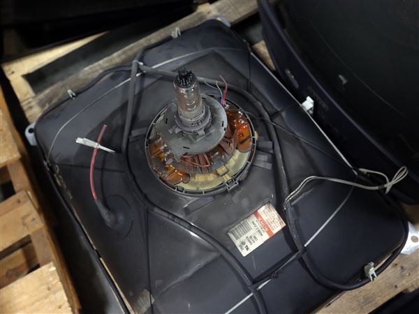 Don't just toss out old electronics