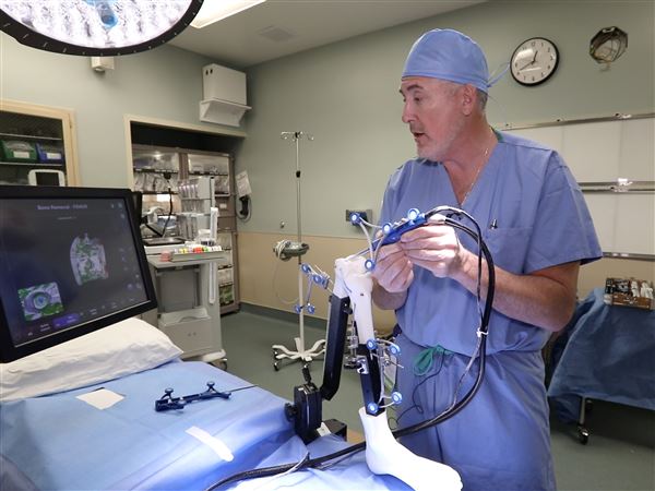 Technology brings knee replacements a step forward at Mercy Health