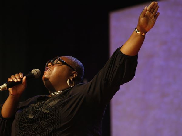 Toledo's homeless, poor give praise at Easter service