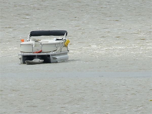 U.S. Coast Guard transports 2 men from Maumee River for hypothermia