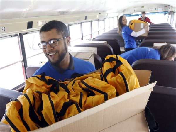 Toledo Head Start teacher honored for efforts