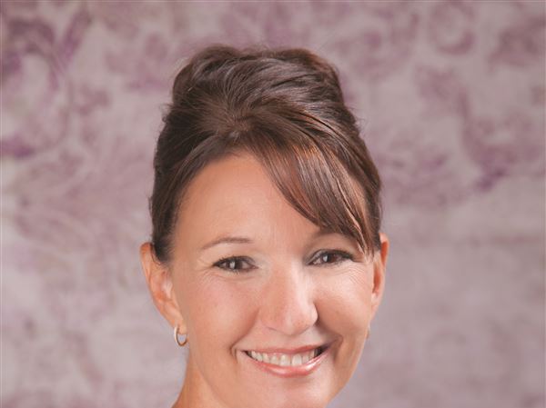 Author of Amish romances visits Tecumseh