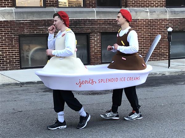Two scoops of record-breaking goodness
