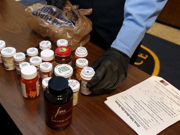 More than 800 pounds of prescription pills collected Saturday