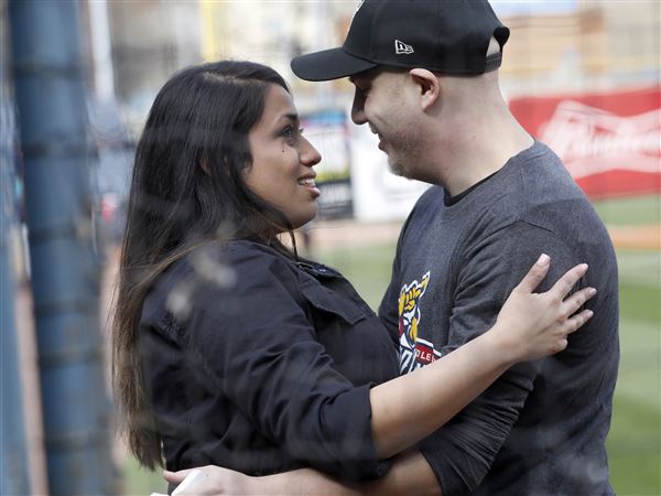 GALLERY: Mud Hens 6, Bats 5