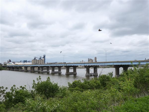 Bridge repair causing big I-75 backup in Toledo