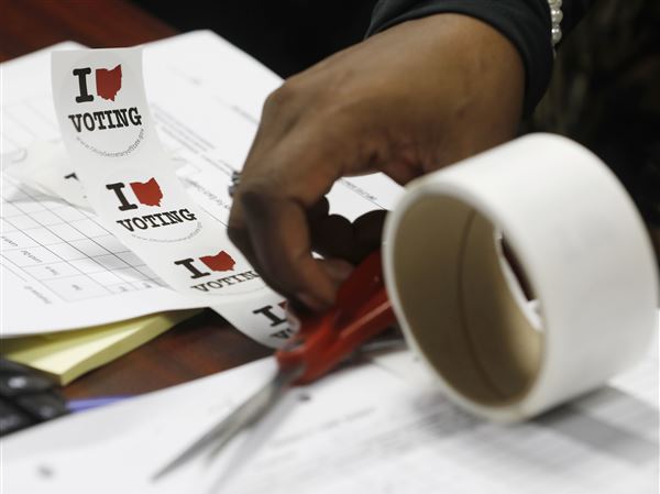 League of Women Voters of Toledo-Lucas County to help register voters