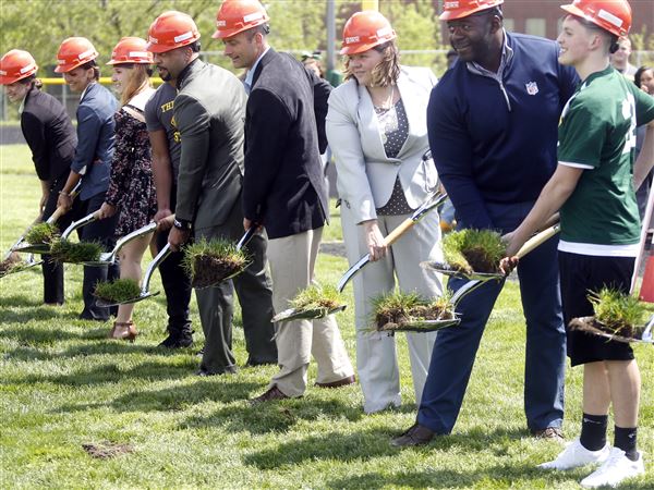 NFL, Cleveland Browns donate to TPS football field