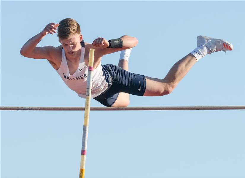 High school pole vaulters join courageous club The Blade