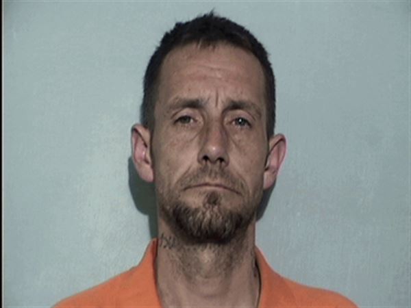 Police: South Toledo man arrested after attempting to rob McDonald's