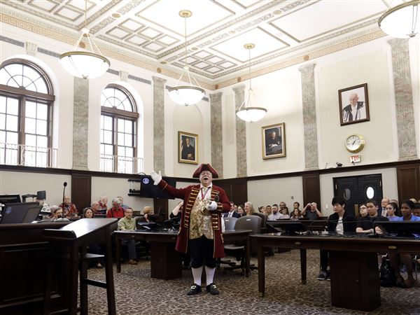 PHOTO GALLERY: Naturalization Ceremony in U.S. District Court