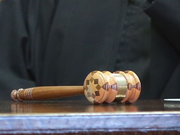 Maumee apartment manager gets prison time for stealing rent payments