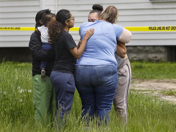 Highland Avenue shooting victim leaves behind pregnant girlfriend, three children