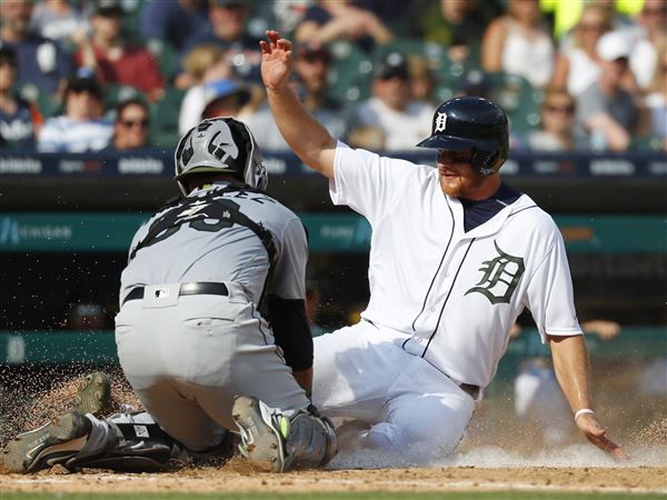 Anderson homers twice to lift White Sox over Tigers