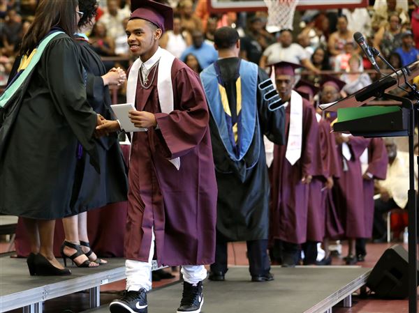 PHOTO GALLERY: Scott High School class of 2018 graduation